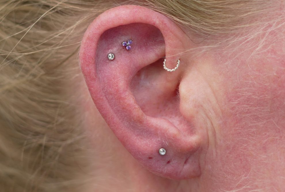 Double flat and lobe piercing