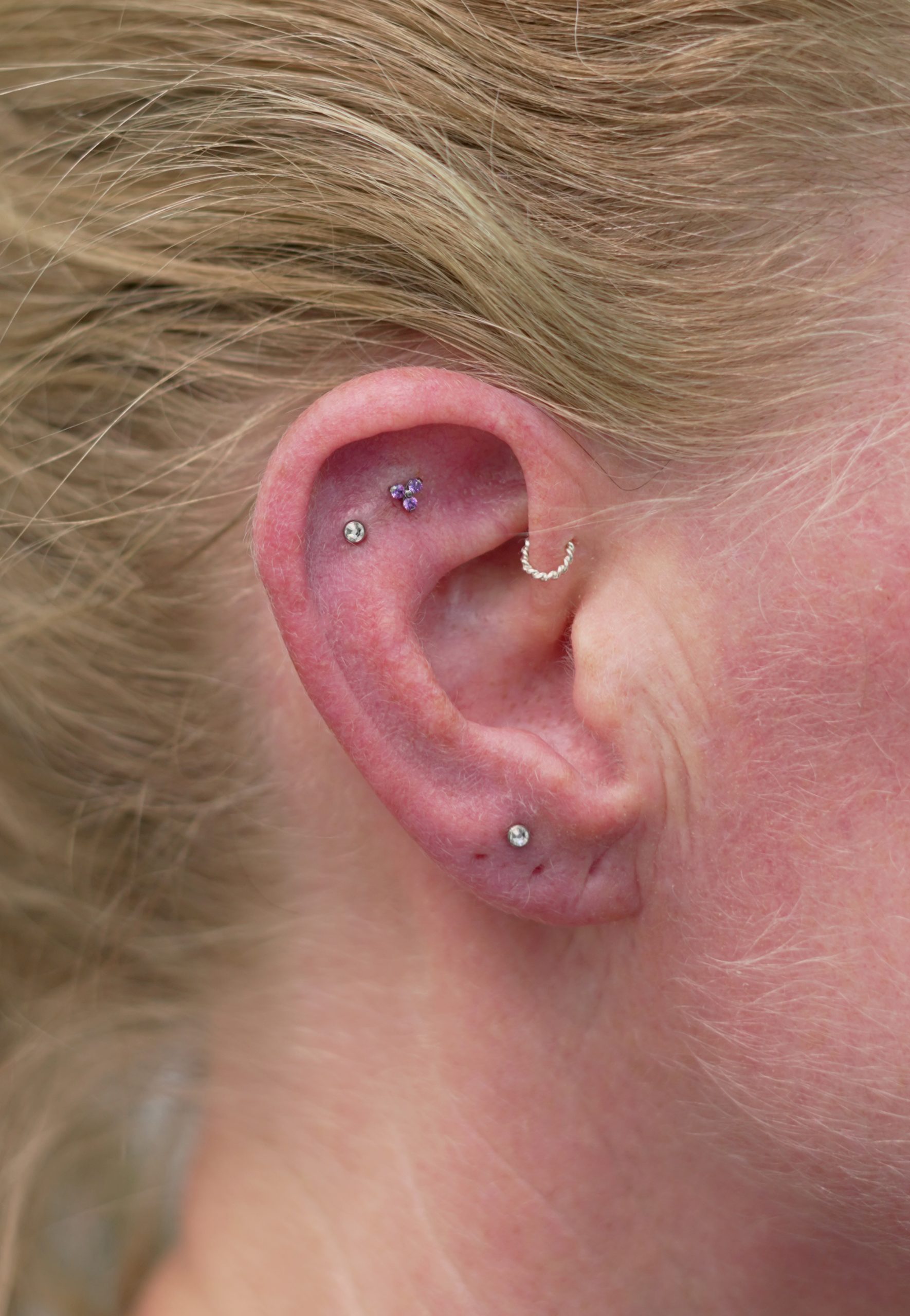 Double flat and lobe piercing